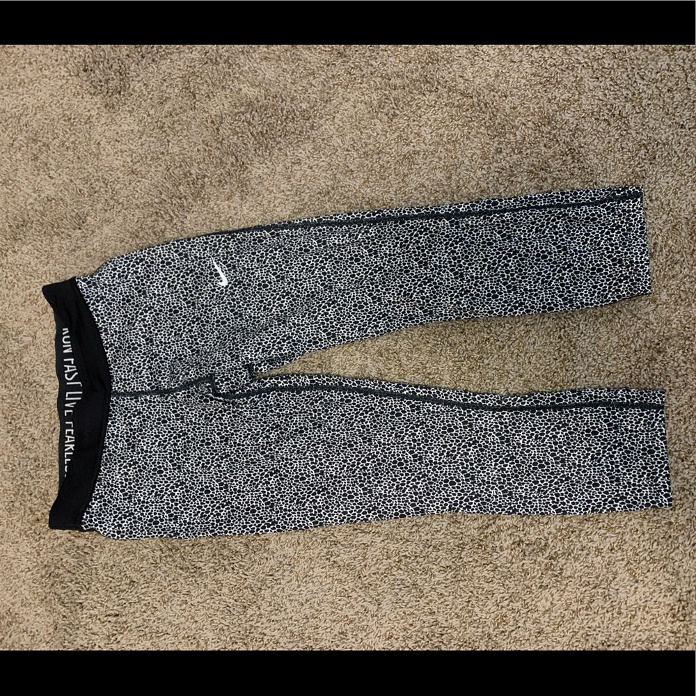 Leopard print nike Capri leggings